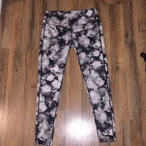 MOVING SALE: floral Athleta tights